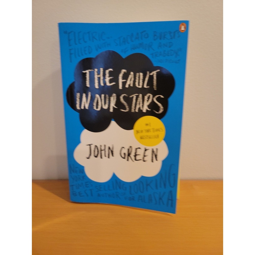 The Fault in Our Stars - Paperback By Green, John - VERY GOOD